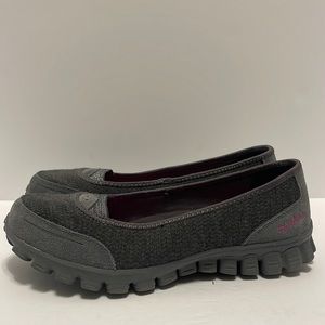 Skechers Flex 2 Chasing Dreams Women’s Size 6.5 Gray Slip On Comfort Shoes